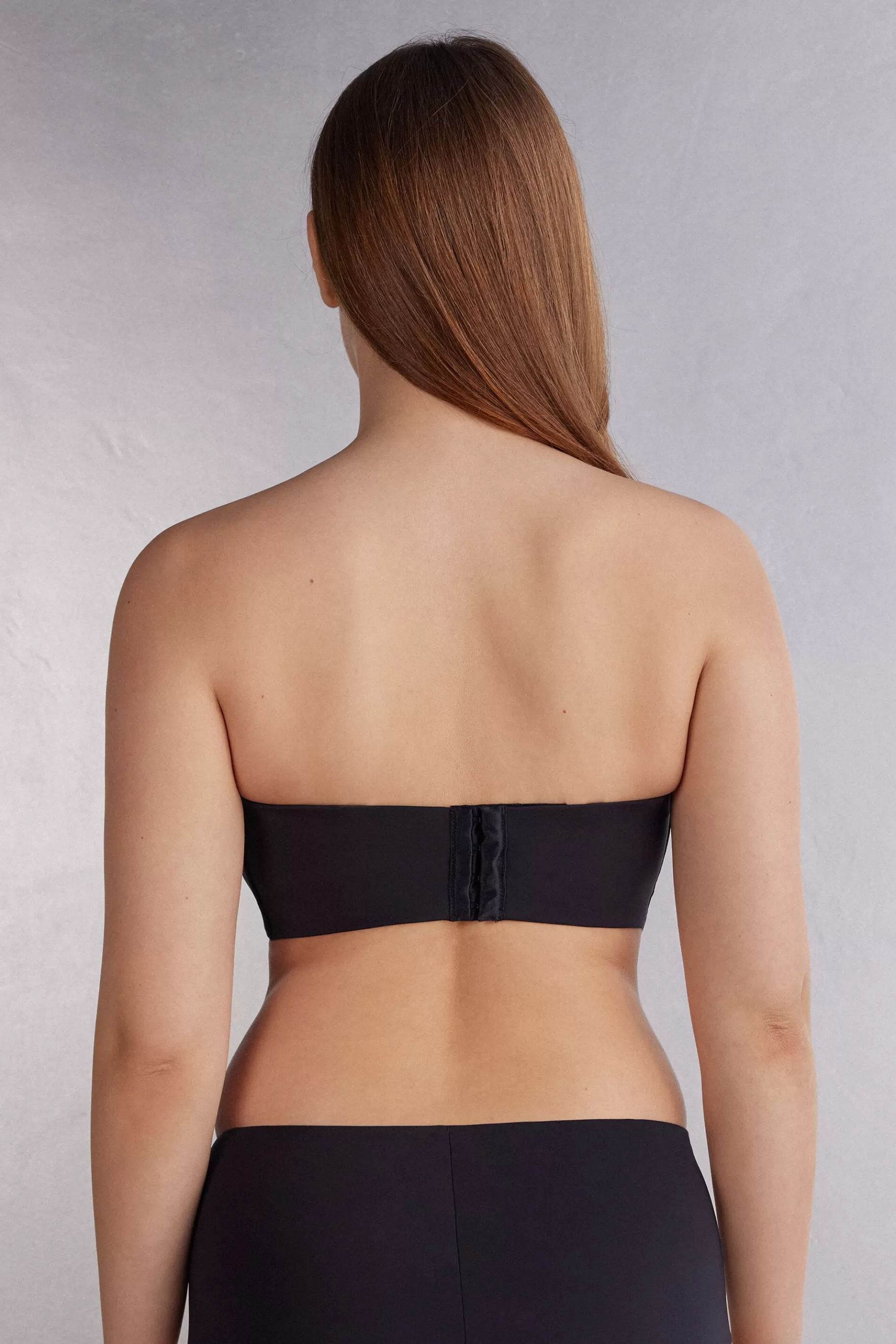 Intimissimi Utan Vaddering | Med Bygel^Balconettebehå i bandeaumodell Diletta i mikrofiber Ultralight