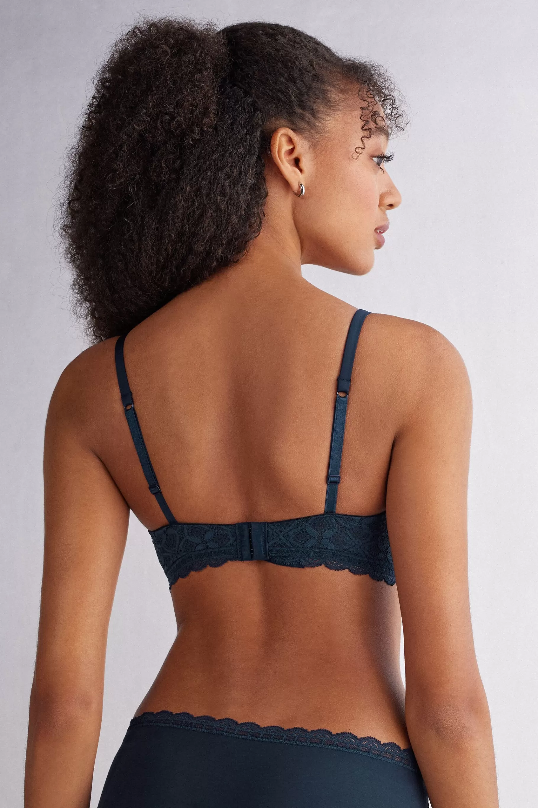Intimissimi Med Vaddering | Med Bygel^Balconettebehå i spets Claudia