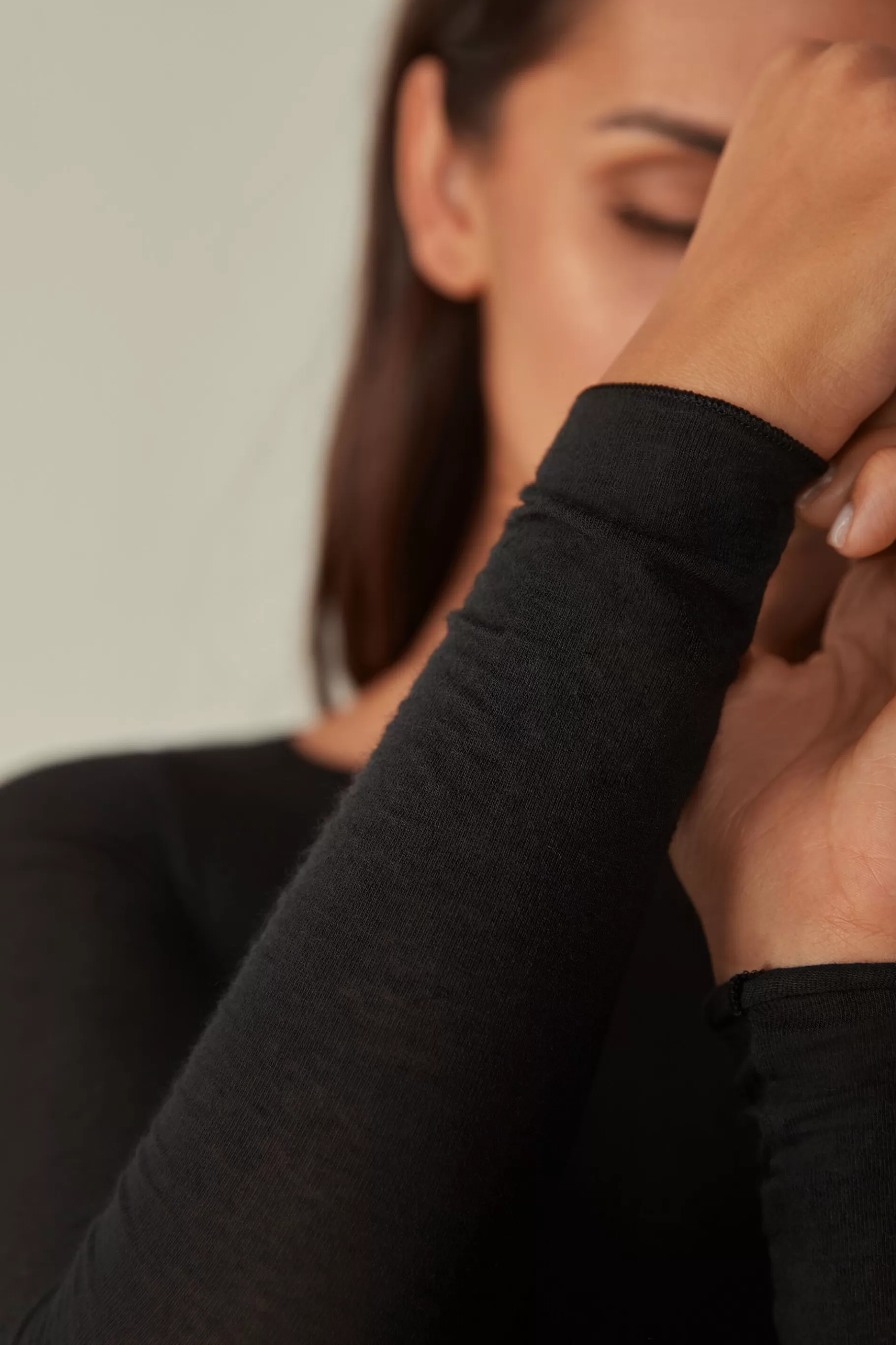 Intimissimi Långärmat^Boat Neck Ultralight tröja i modalkashmir