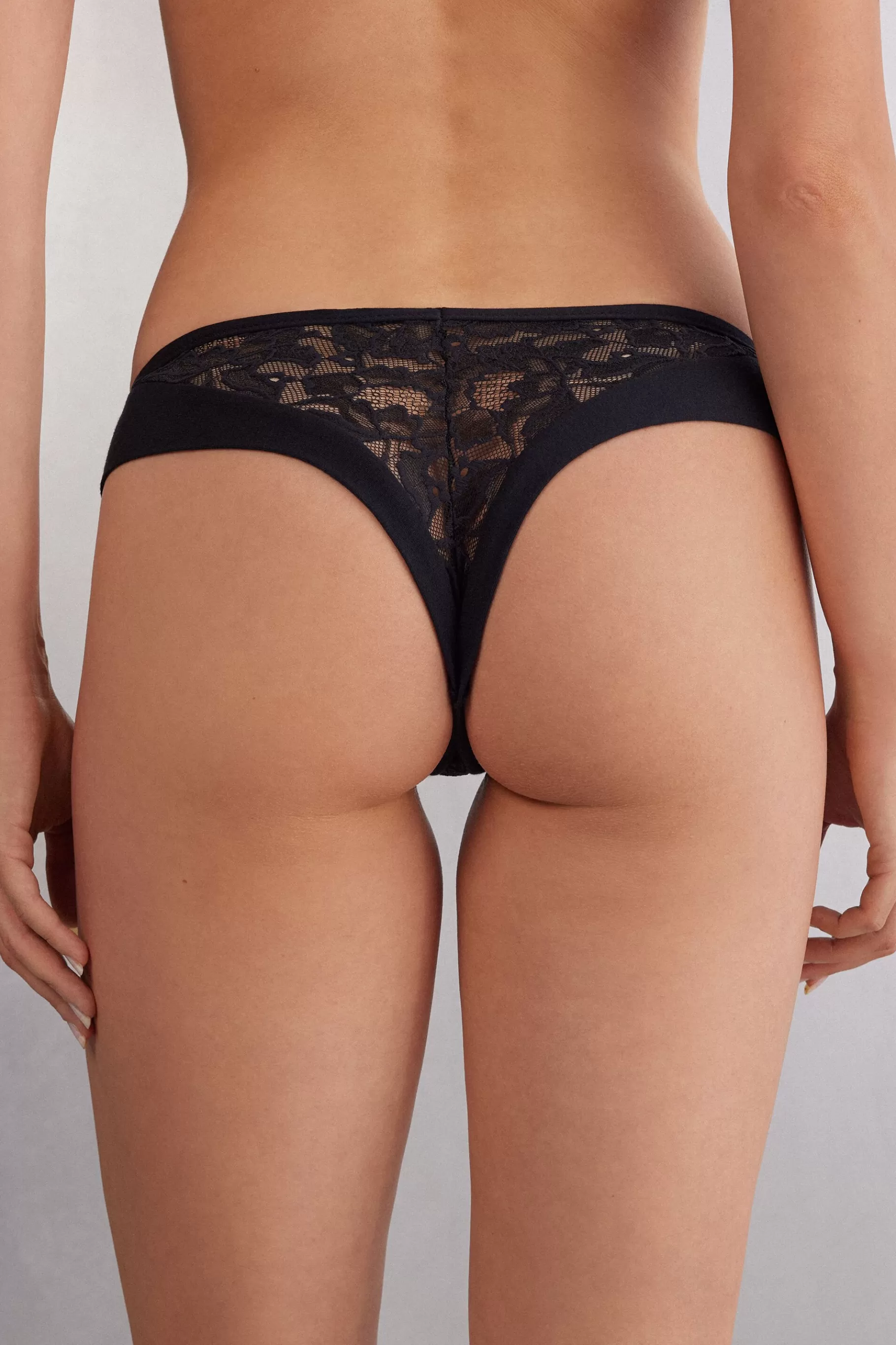 Intimissimi Brazilian^Brasilian trosor Delicate Pieces