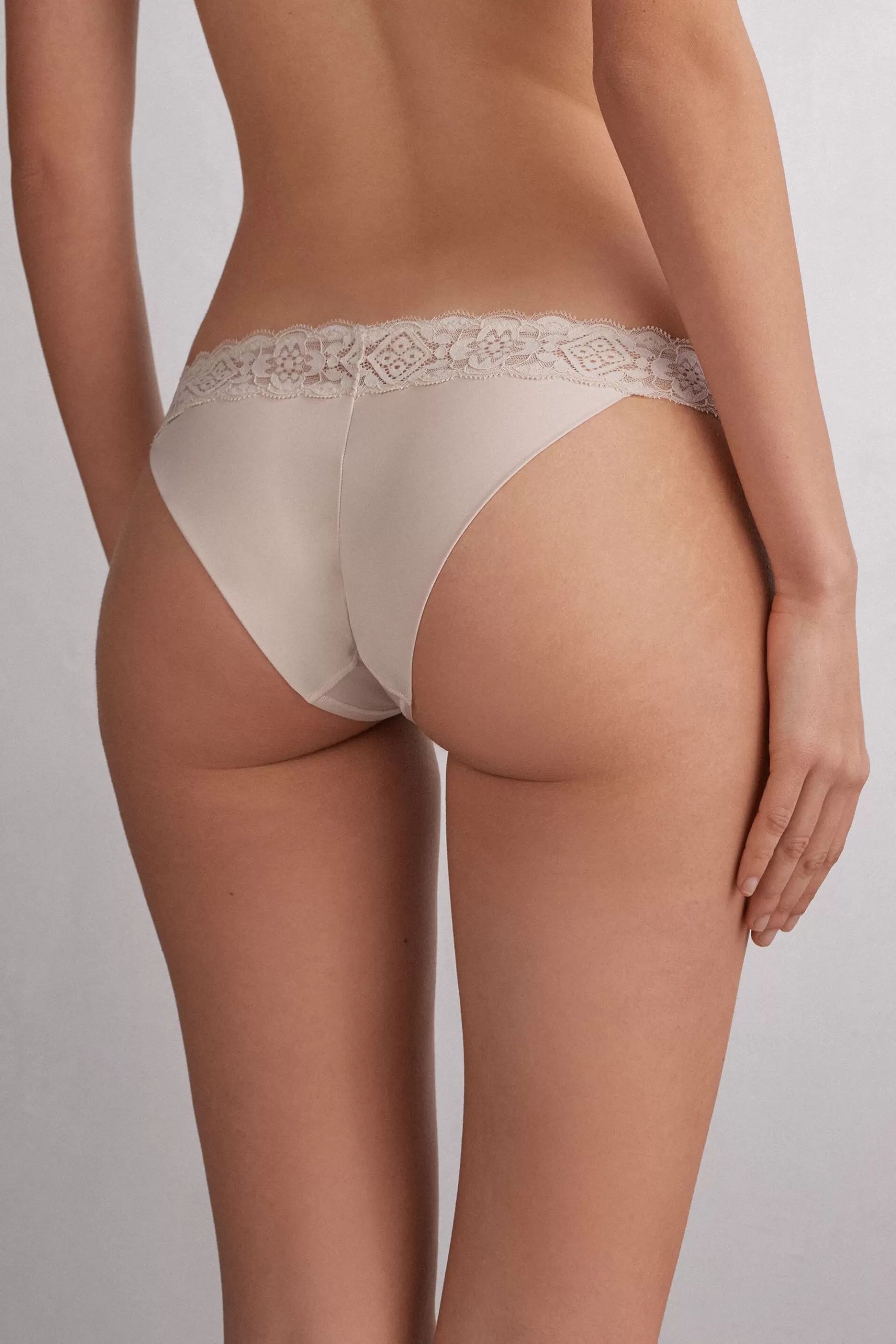 Intimissimi Brazilian^Brazilian Carioca i spets och mikrofiber