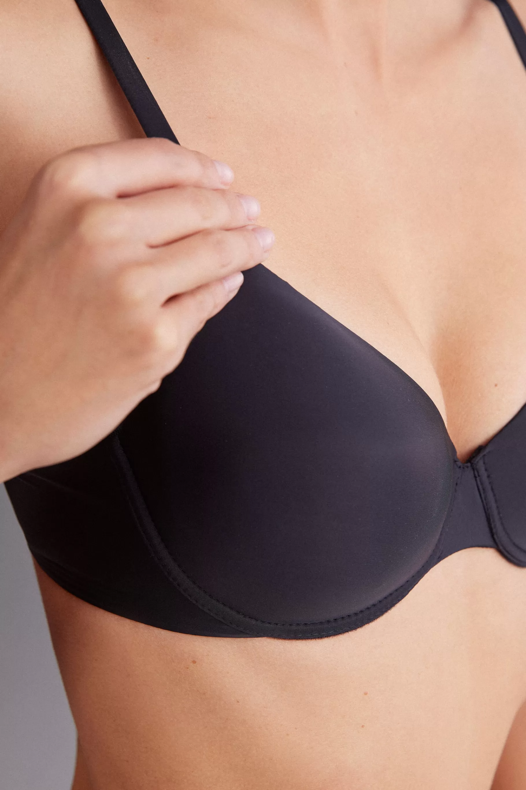 Intimissimi Med Vaddering | Med Bygel^Francesca Ultralight Microfibre balconettebehå