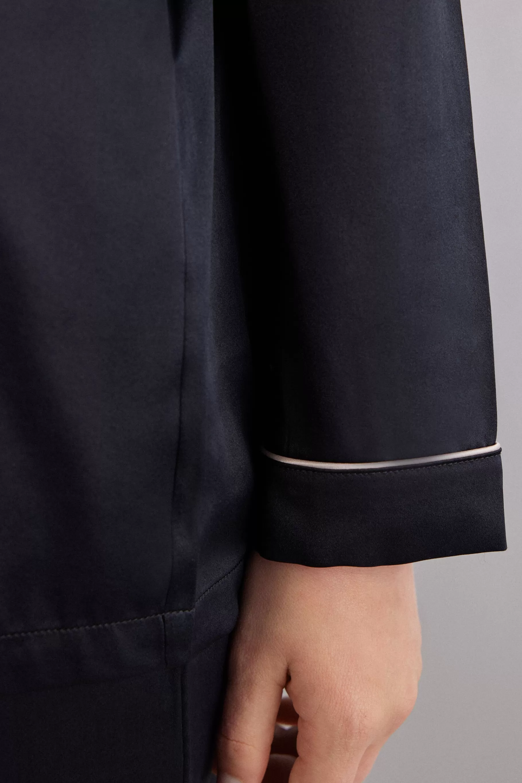 Intimissimi Pyjamas Mix & Match | Pyjamas Med Långbyxor^Kavaj i herrsnitt i silke