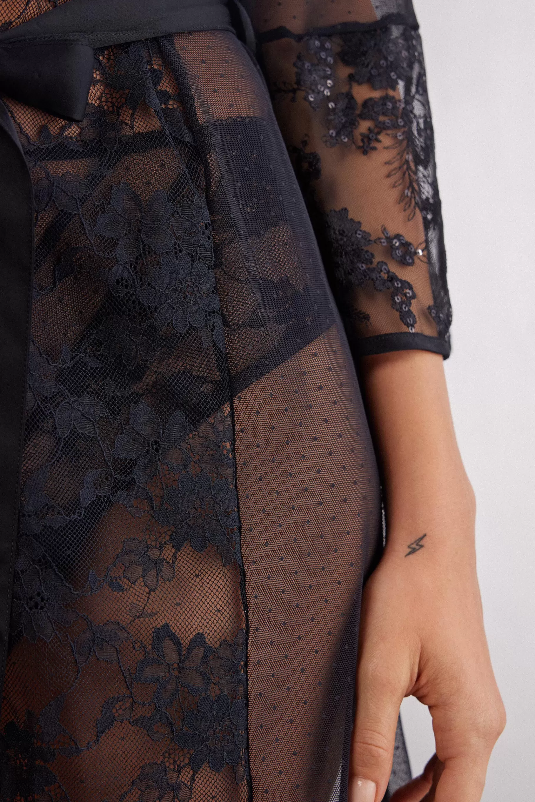 Intimissimi Morgonrockar / Kimonos^Kimono i spets Couture de Nuit