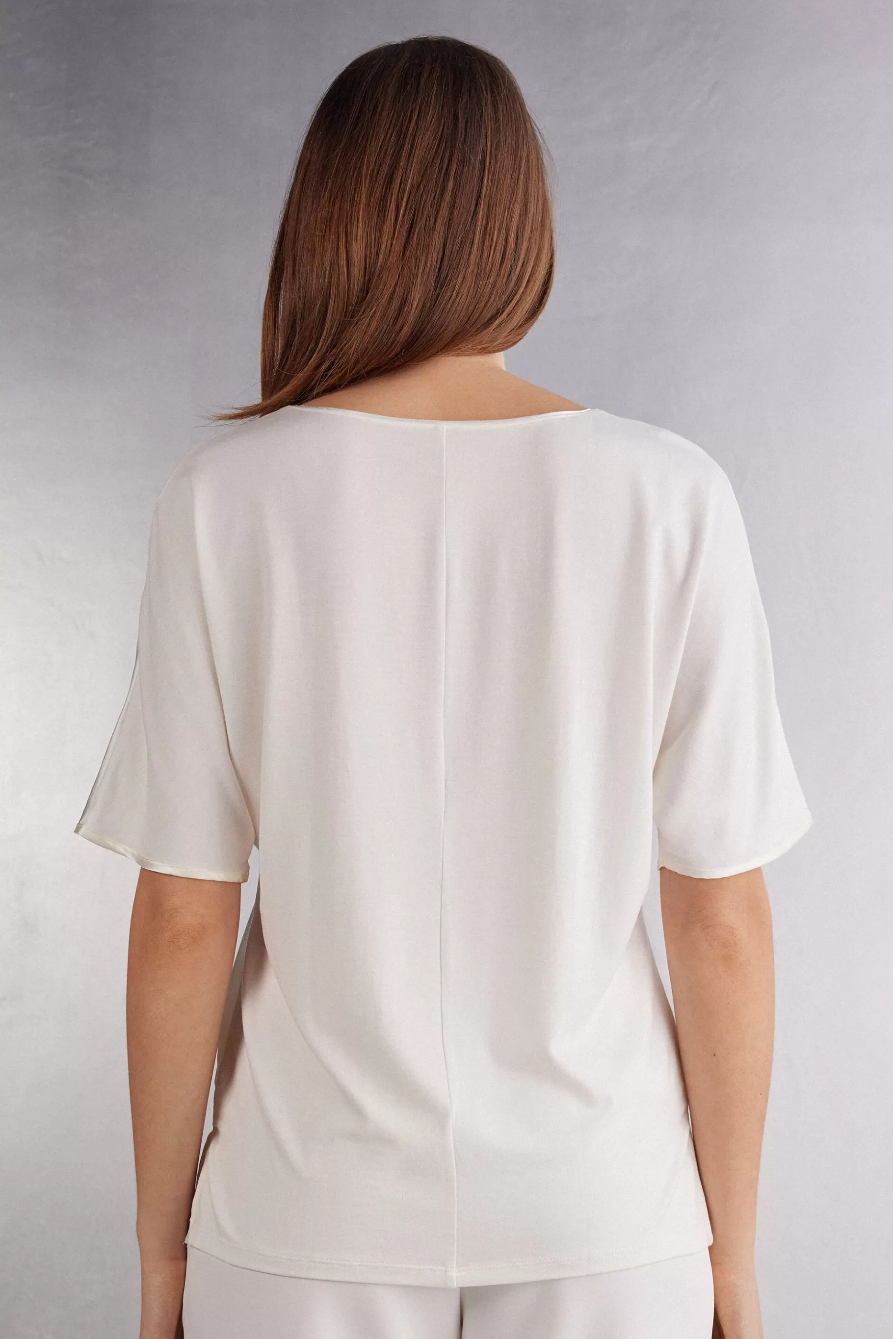 Intimissimi T-shirt^Kortärmad topp i modal och silke