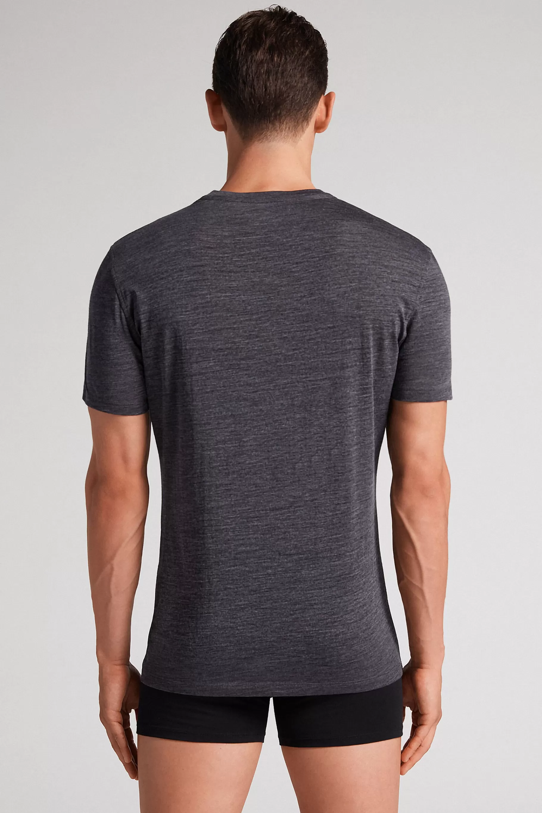 Intimissimi T-shirt / Polo^Kortärmad t-shirt i stretchig merinoull