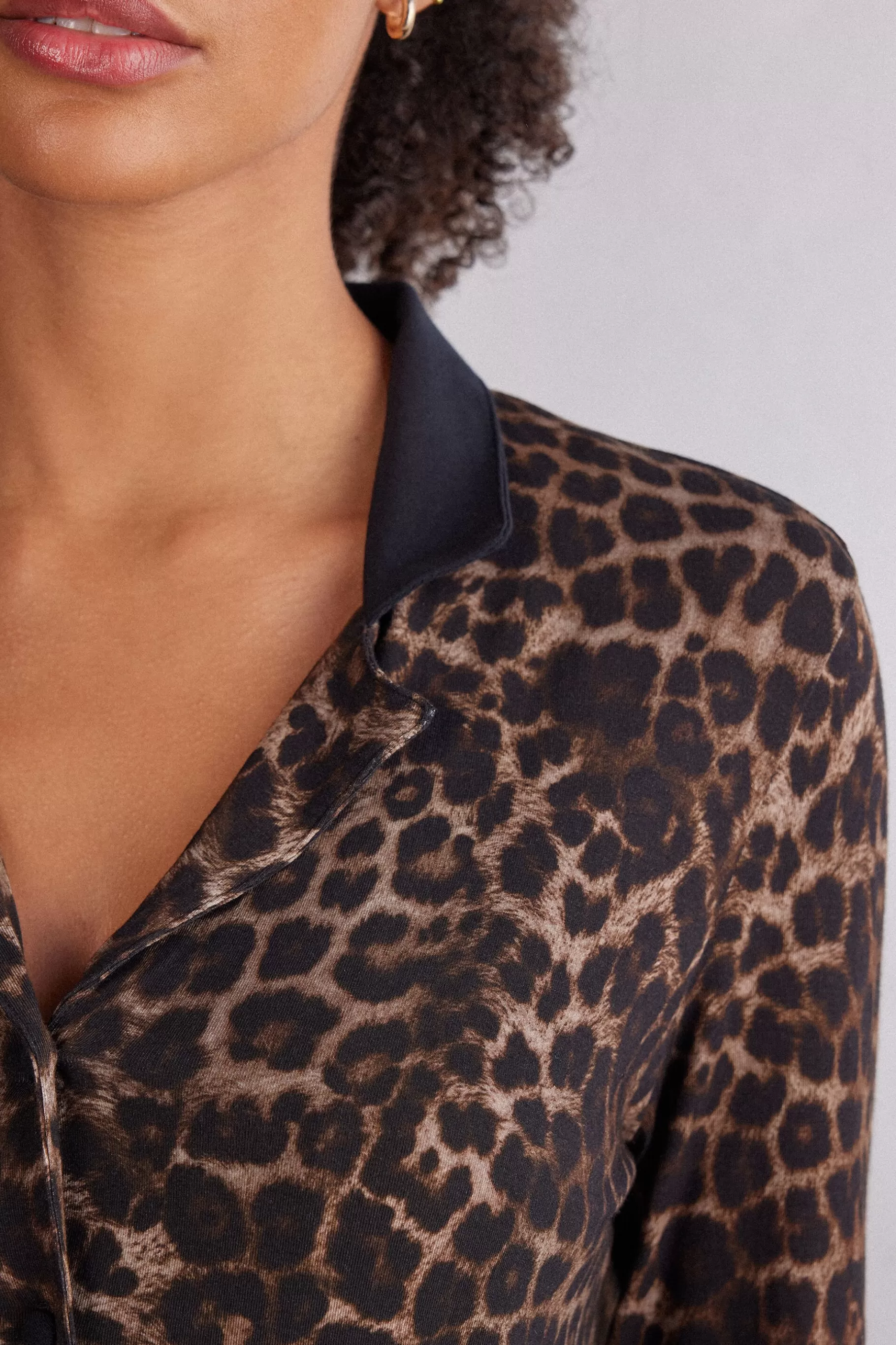 Intimissimi Pyjamas Mix & Match | Pyjamas Med Långbyxor^Långärmad tröja med öppning fram i modal Luxurious Leopard