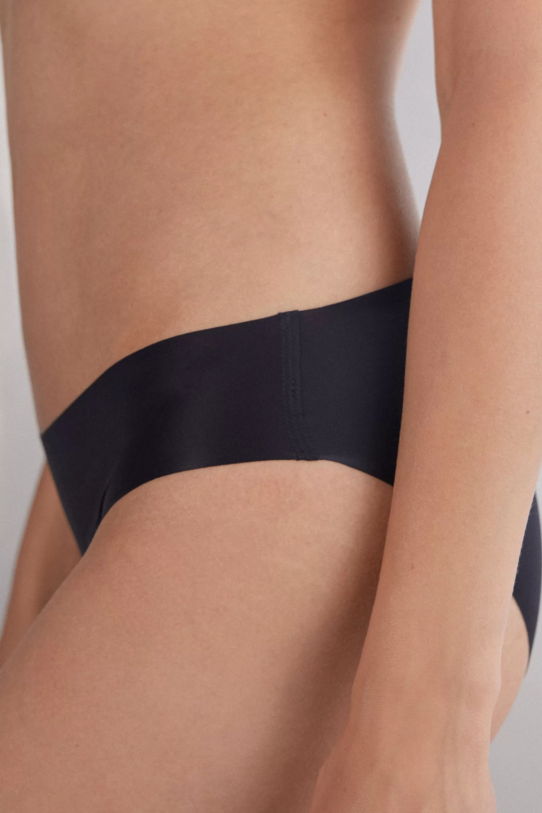 Intimissimi Trosor^Seamless Microfibre Snug-Fit trosor