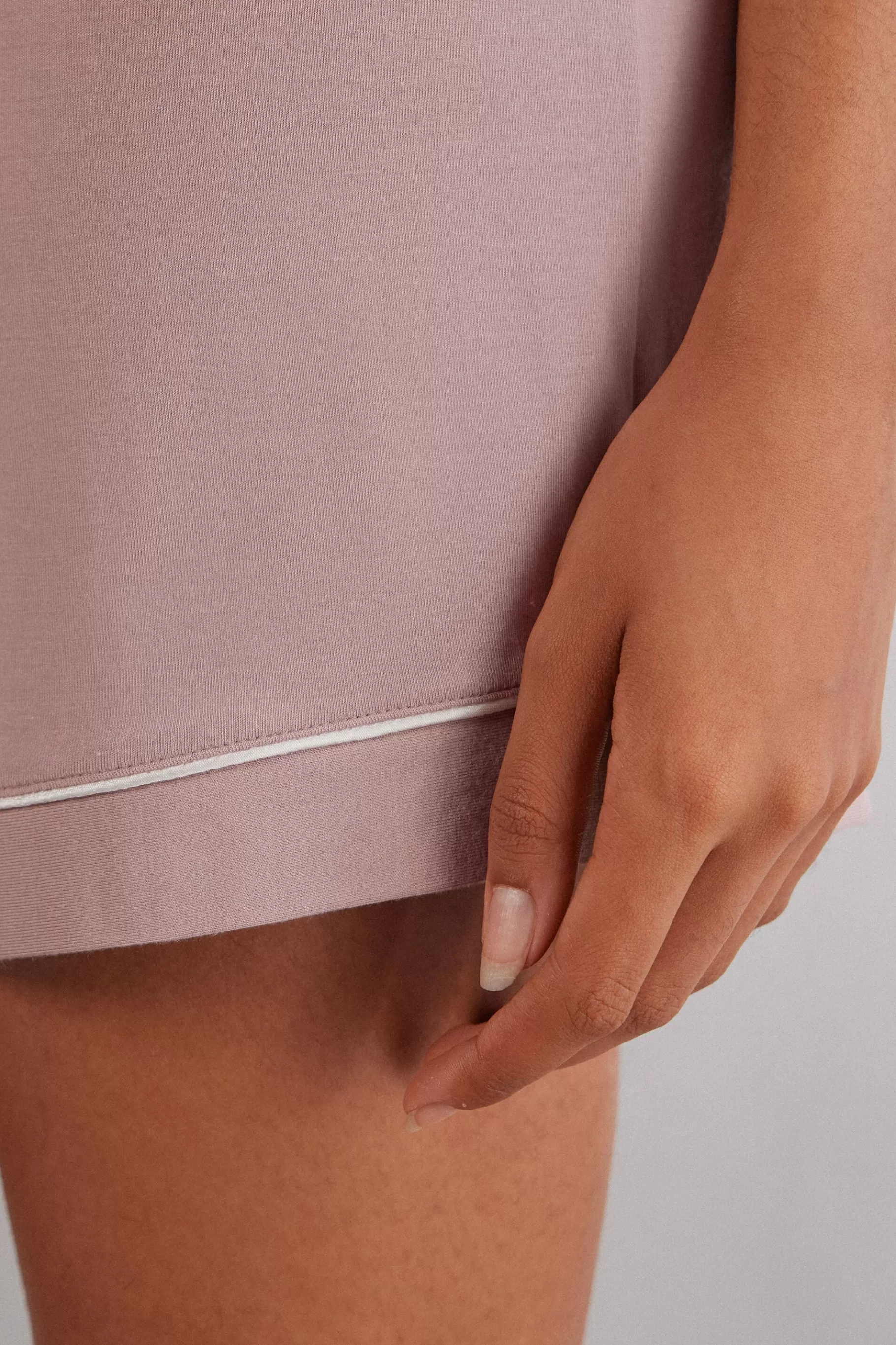 Intimissimi Pyjamas Mix & Match | Pyjamas Med Shorts^Shorts i modal med kontrasterande passpoal