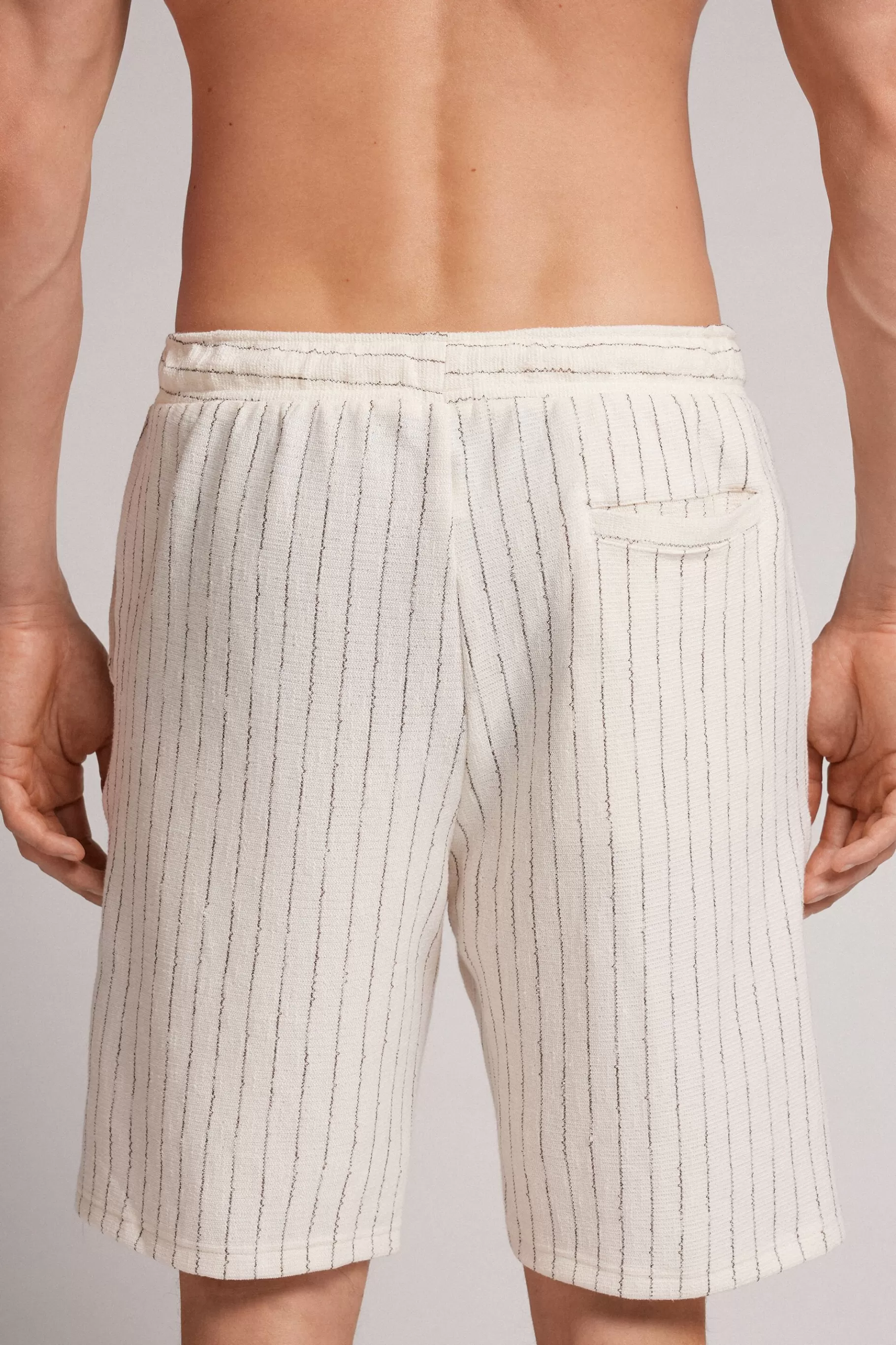 Intimissimi Byxor^Shorts i plysch med vertikala ränder