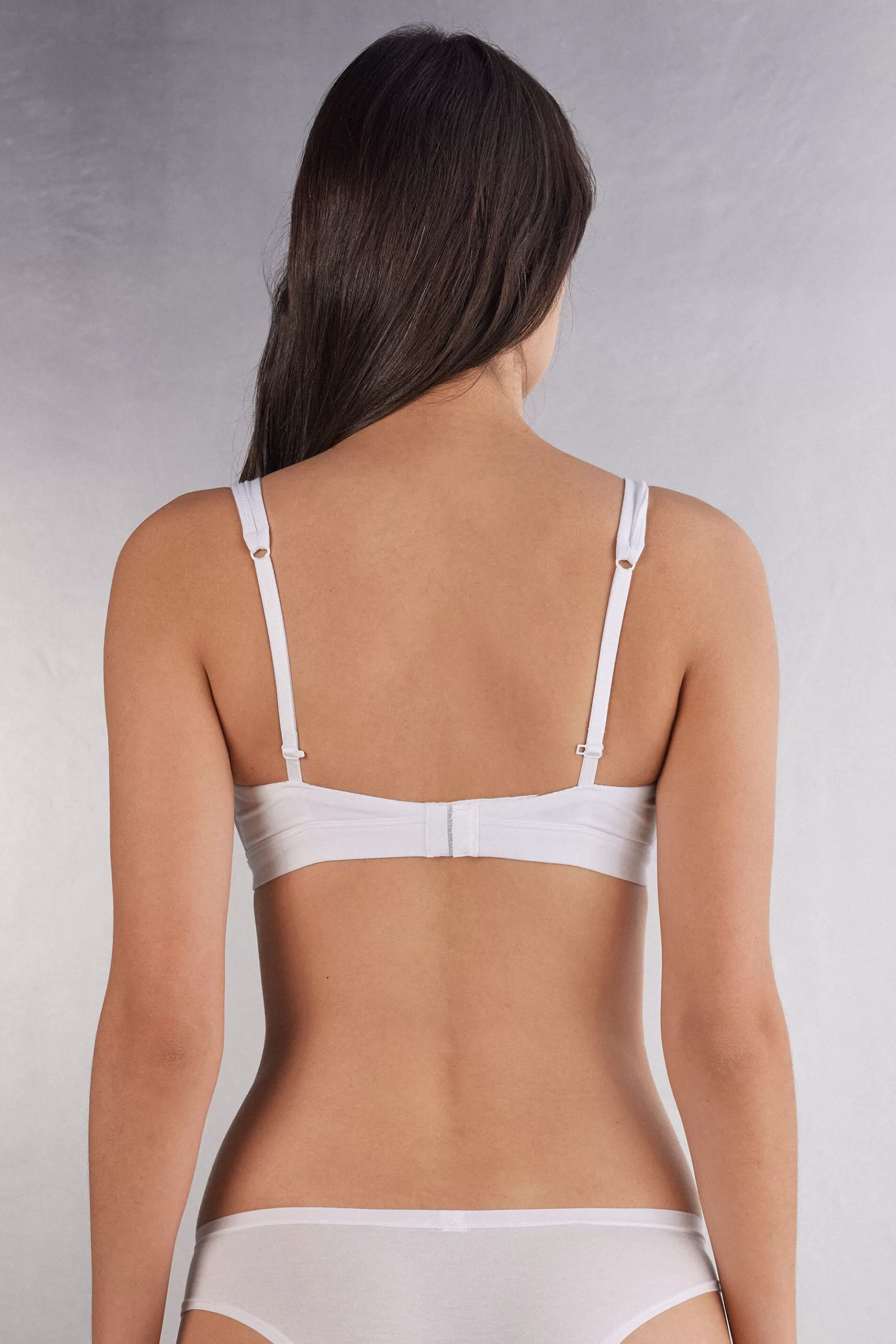 triangelbeharing_i_bomull_lara_2-18.webp Intimissimi Utan Vaddering | Utan Bygel^Triangelbehå i bomull Lara