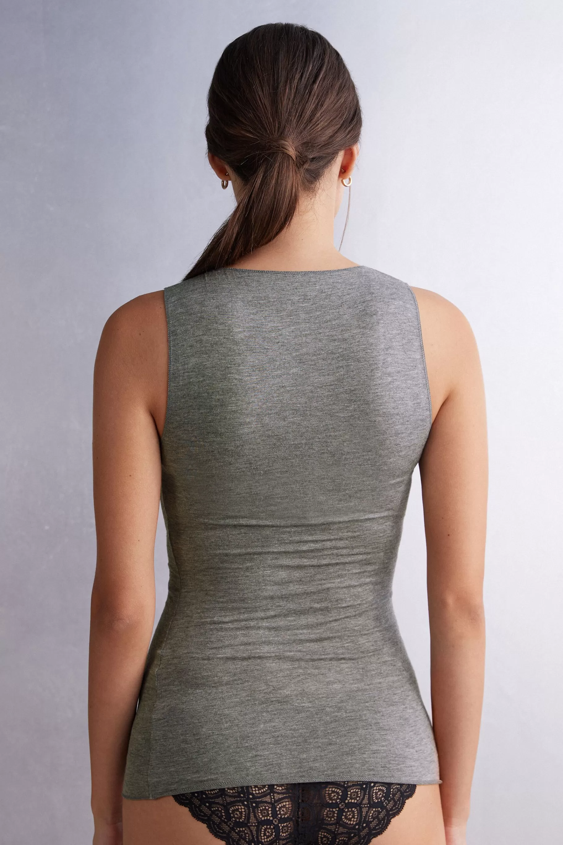 Intimissimi Toppar / Linnen^Ultralight body i modalkashmir med breda axlar