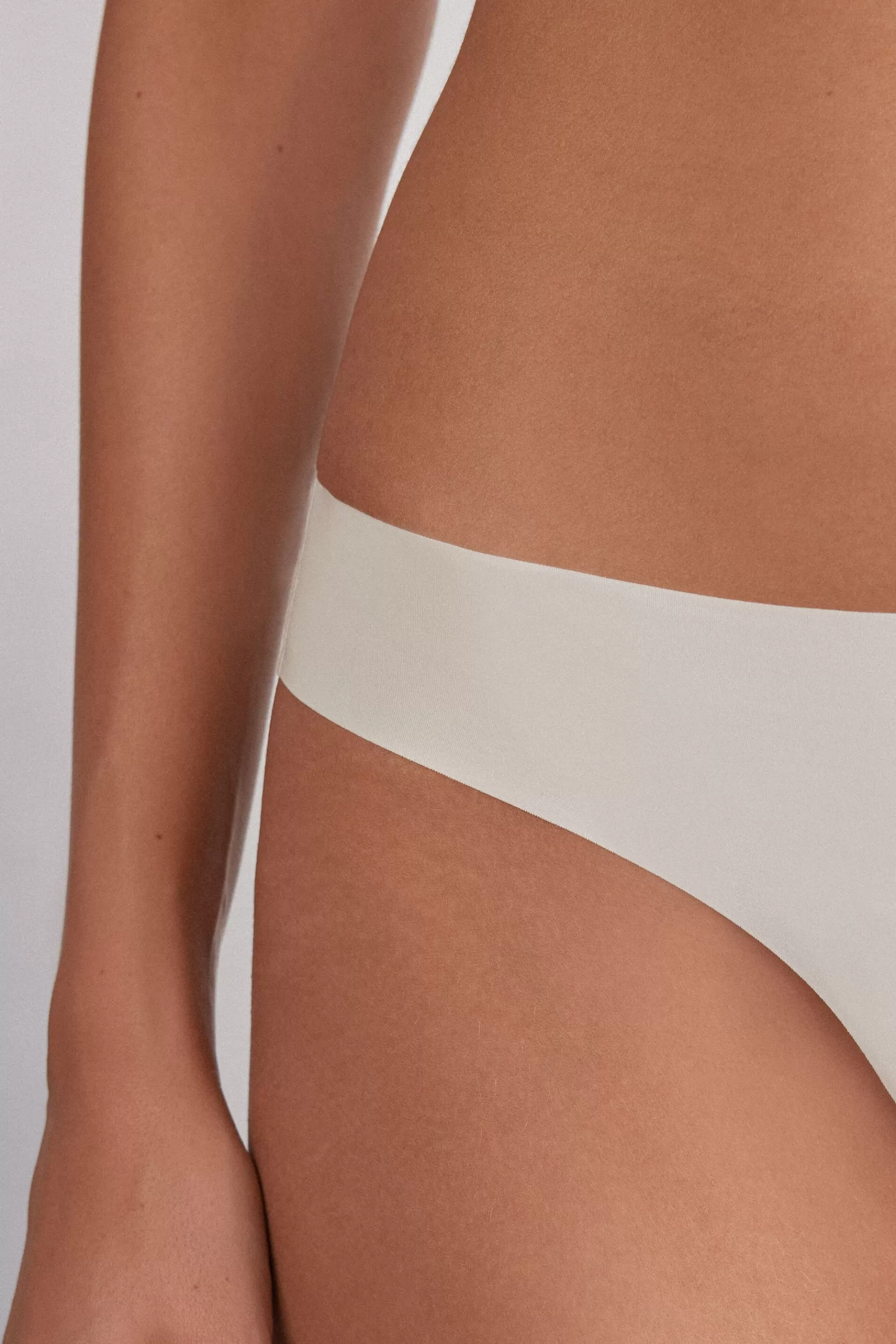 Intimissimi Brazilian^Ultralight Microfibre Brazilian