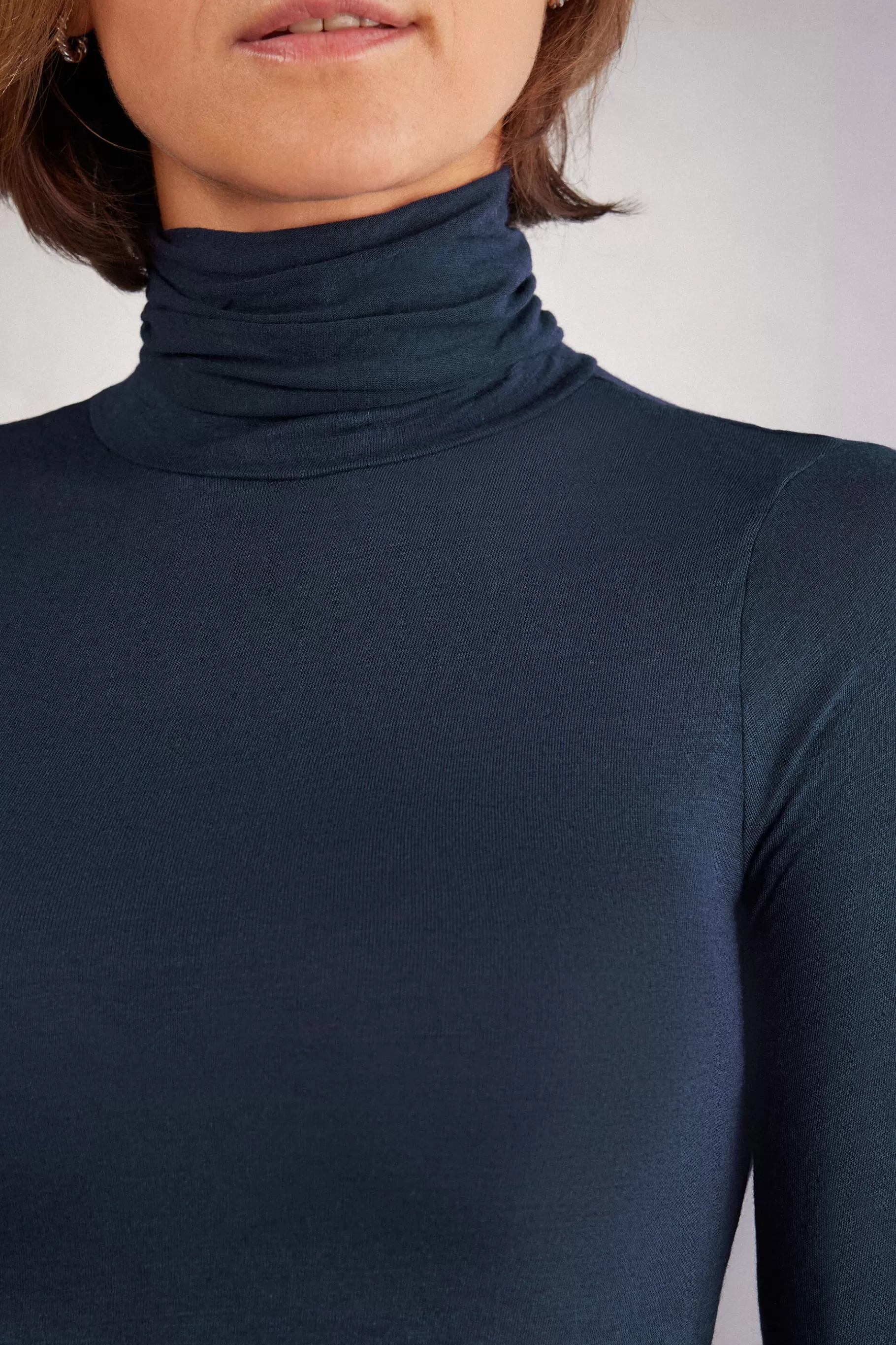 Intimissimi Långärmat^Ultralight topp med hög hals i modalkashmir