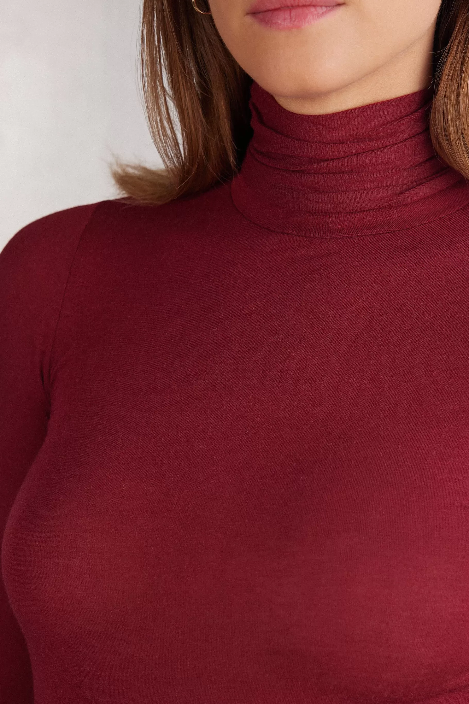 Intimissimi Långärmat^Ultralight topp med hög hals i modalkashmir