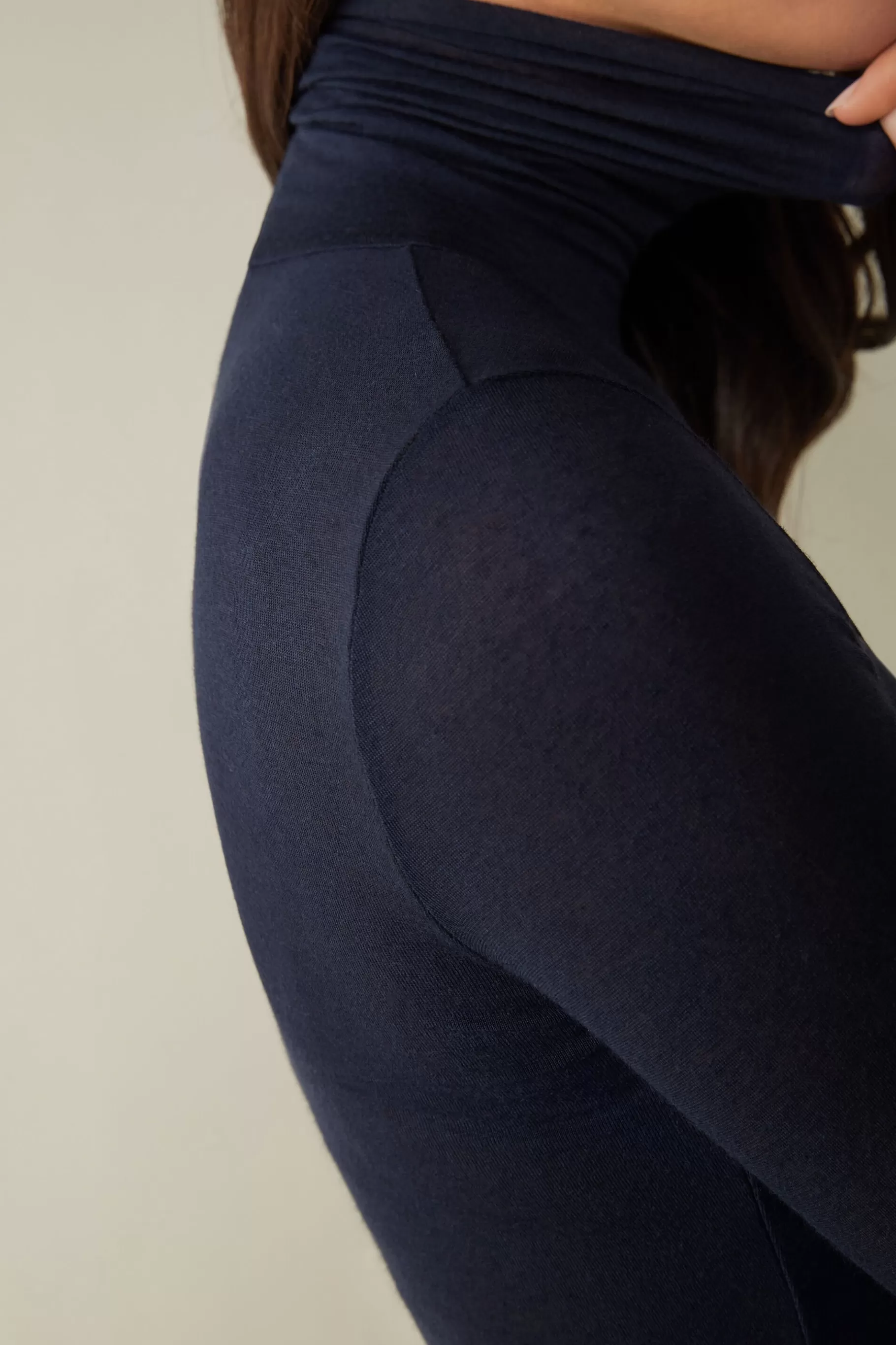 Intimissimi Långärmat^Ultralight topp med hög hals i modalkashmir
